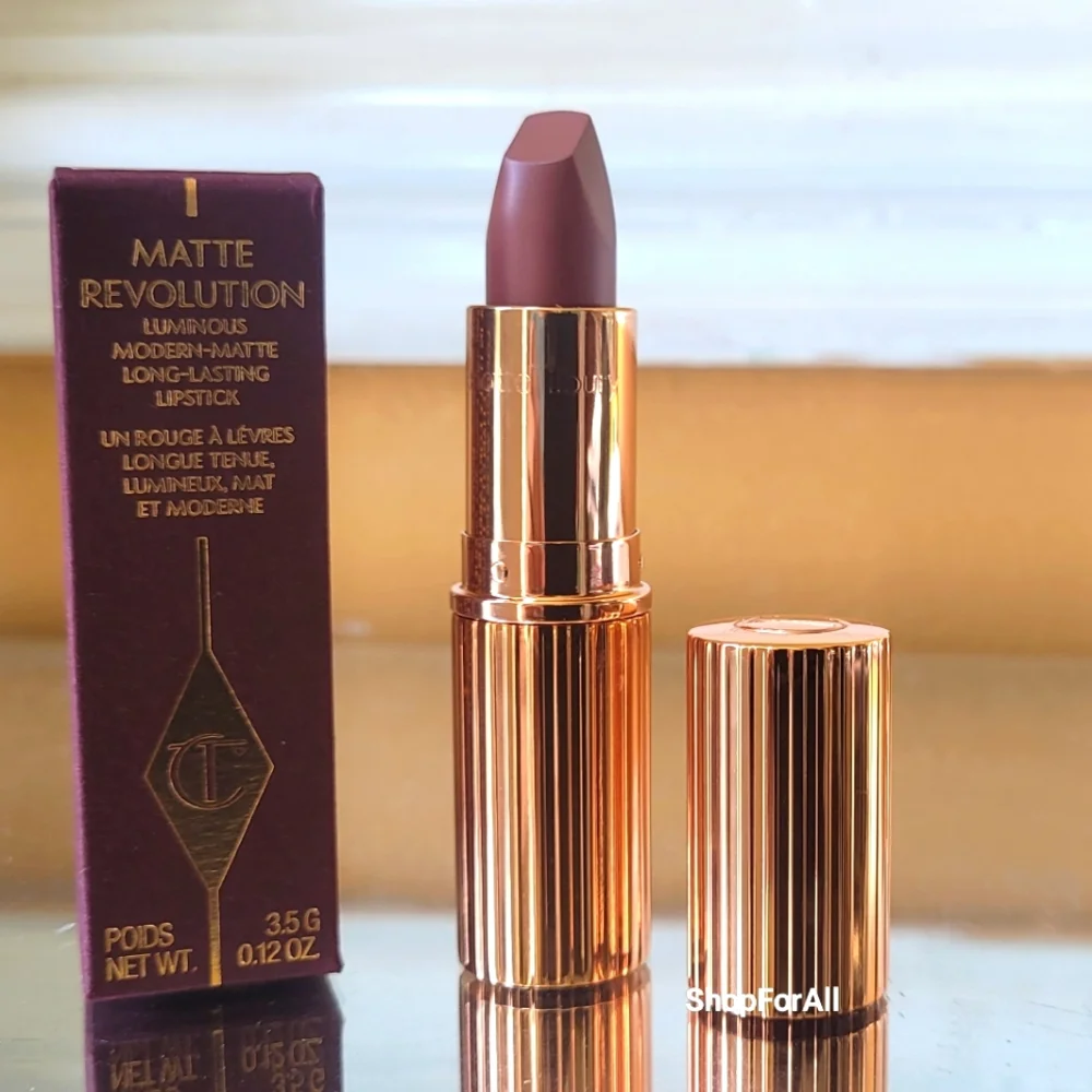 Charlotte Tilbury Matte Revolution Lipstick | Very Victoria Nude | Brand…